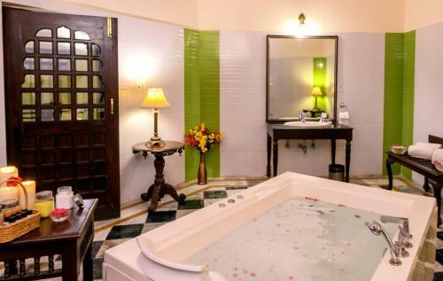 Hotel Raj Mahal The Palace