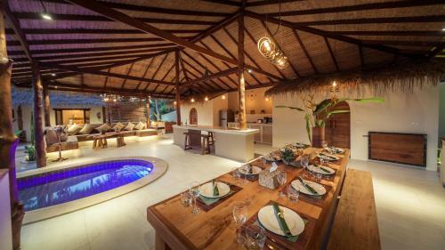 Baan Thamarchat 3 Villas 13 Bedrooms & Shala