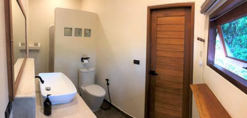 Baan Thamarchat 3 Villas 13 Bedrooms & Shala