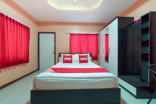 Hotel Vaccinated Staff - Oyo 1166 Train Way Resort