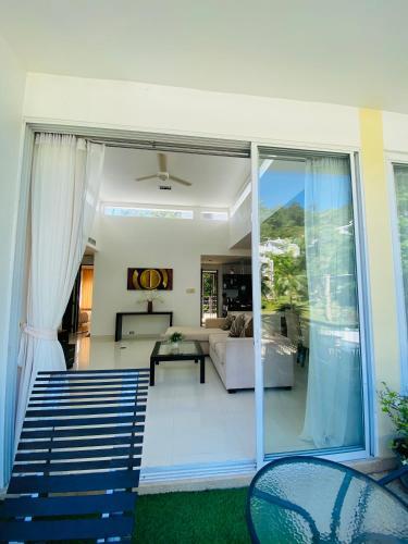 Apartamento Kamala Hills Estate