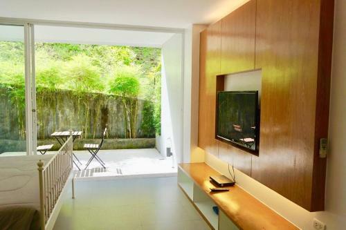 Apartamento Ground Floor Studio The Trees Residence