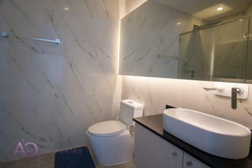 Luxury Lagoon 1bedroom Apartment