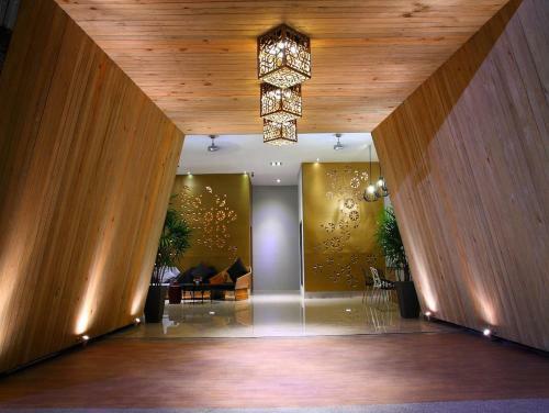 Icon Park Apartments - Kamala Beach