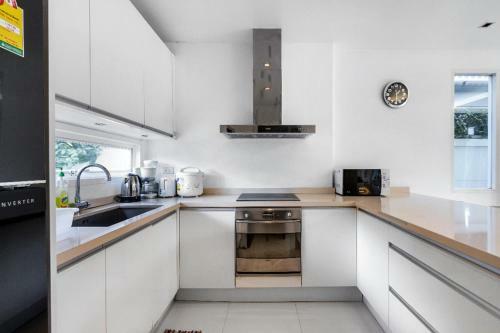 Walk 700m To Kamala Beach Comfortable And Spacious Two-story Villa