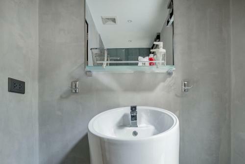 Woodpecker Villa - Kamala Beach