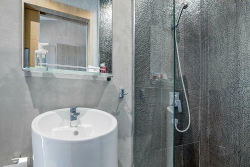 Woodpecker Villa - Kamala Beach