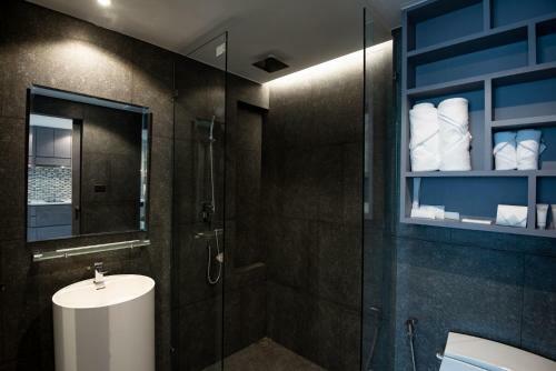 Apartamento Modern Condominium Kamala Beach