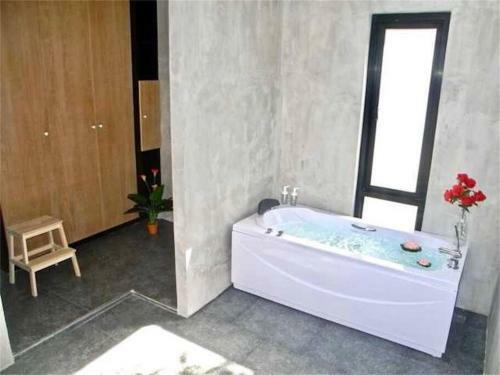 Wallaya Villa : Beautiful Designed Pool Villa Kamala Beach