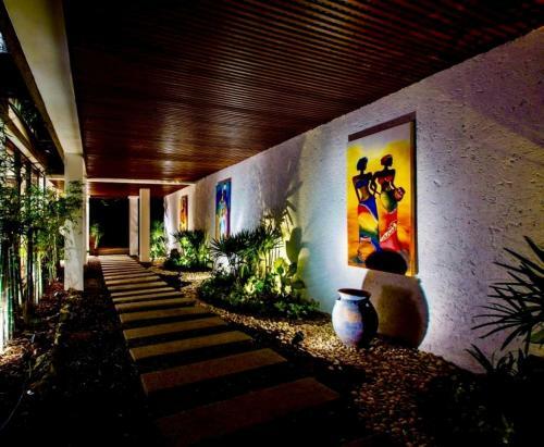Gorgeous Thai Villa With Pool And Hilltop Seaviews