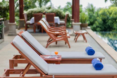 Gorgeous Thai Villa With Pool And Hilltop Seaviews