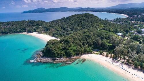 Gorgeous Thai Villa With Pool And Hilltop Seaviews