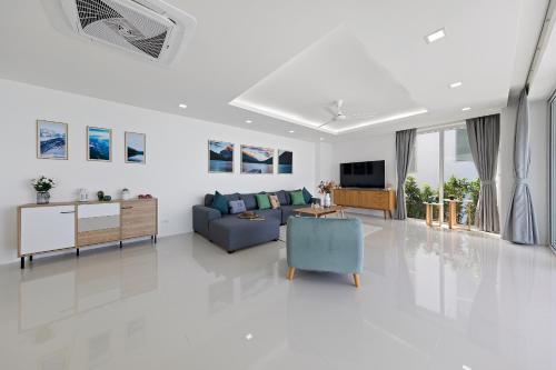 Luxus & Stylish Villa Blue May