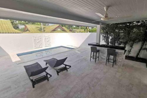 3 Bedroom Villa Near Big Buddha