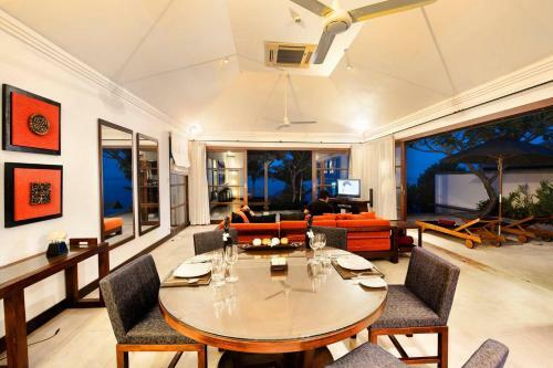 Villa Aquamarine In Luxury 5* Hotel Development