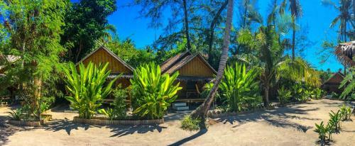 Hotel Forra Dive Resort Sunrise