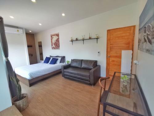 Sunrise Beach House: Private House
