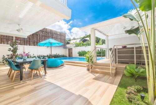 Brand-new Villa Colibri In A Beachfront Villa Resort