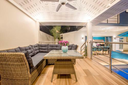 Brand-new Villa Colibri In A Beachfront Villa Resort