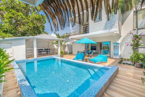 Brand-new Villa Colibri In A Beachfront Villa Resort