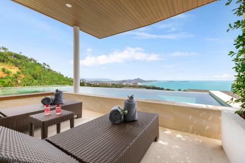 Emerald Villa 3 Br Sea Views