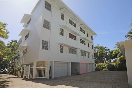 Apartamento Oceanfront Breeze With Ultimate Beach Views 5