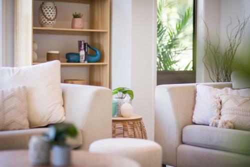 Beach House On Main- Airlie Beach