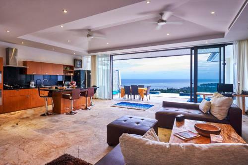 5 Bedroom Seaview Villa Lamai
