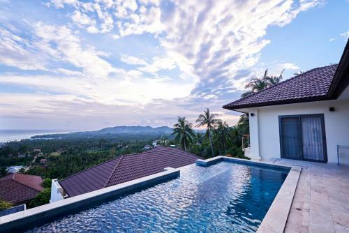 5 Bedroom Seaview Villa Lamai