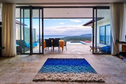 5 Bedroom Seaview Villa Lamai