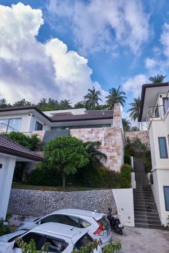 5 Bedroom Seaview Villa Lamai