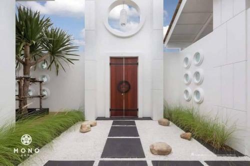 Mono Lux Villa X Gsg