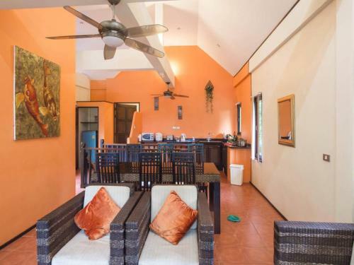 3 Bedroom Seafront Villa With Bay View Koh Phangan
