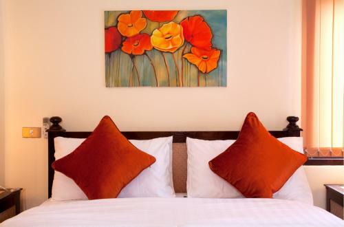 3 Bedroom Seafront Villa With Bay View Koh Phangan