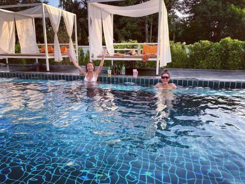 Hotel Phangan Hometown Resort