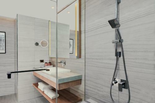 Hotel Courtyard By Marriott North Pattaya - Sha Extra Plus