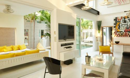 Luxury 3 Beds Pool Villa Amaya & Nara