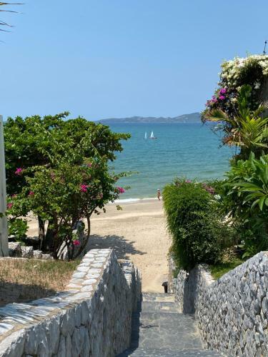 Luxury 3 Beds Pool Villa Amaya & Nara