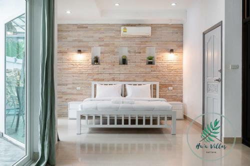 Majestic Residence Pool Villa 4 Bedrooms Private Beach