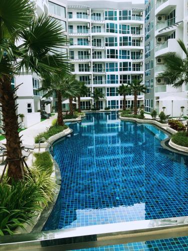 Apartamento Grand Avenue Pattaya Condos 1