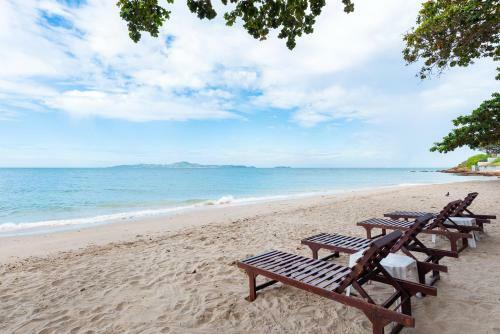 Majestic Residence Pool Villas Private Beach Pattaya