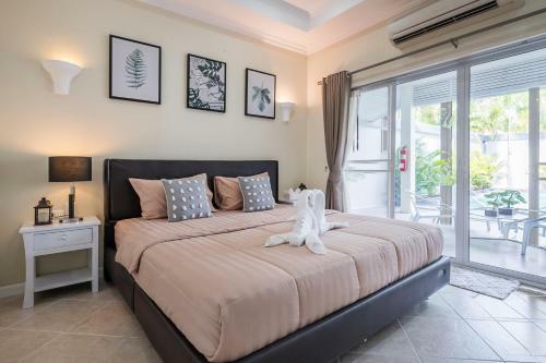 Majestic Residence Pool Villas Private Beach Pattaya