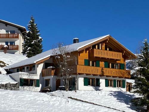 Hostal Landhaus Alpenland