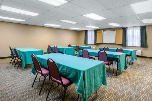Hotel Quality Inn & Suites Des Moines