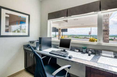 Posada Quality Inn & Suites Staunton