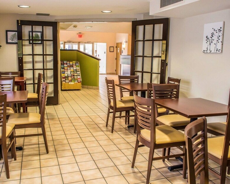 Hotel Sleep Inn Staunton