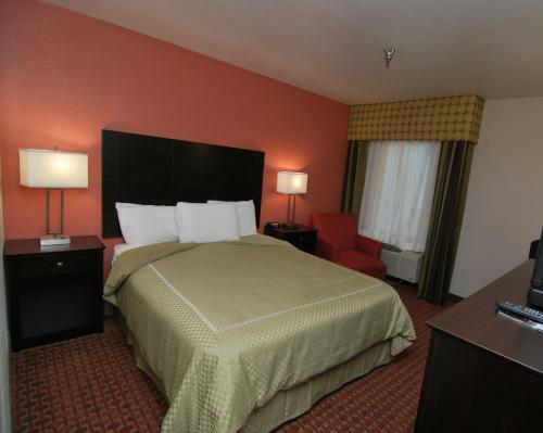 Motel Americinn Hotel & Suites Johnston