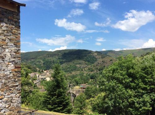 Hotel L'arbre � Pain