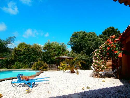 Hostal La Moucheli�re
