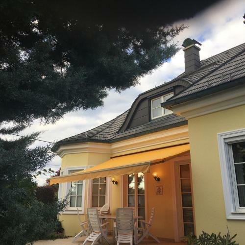 Haus In Idyllischer Lage